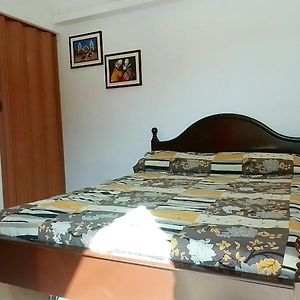 Giuli Room