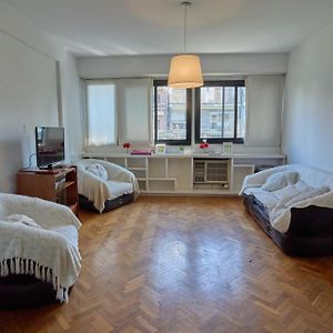 Amplio Departamento 3 Dormitorios En Recoleta, Cerca Del Alto Palermo